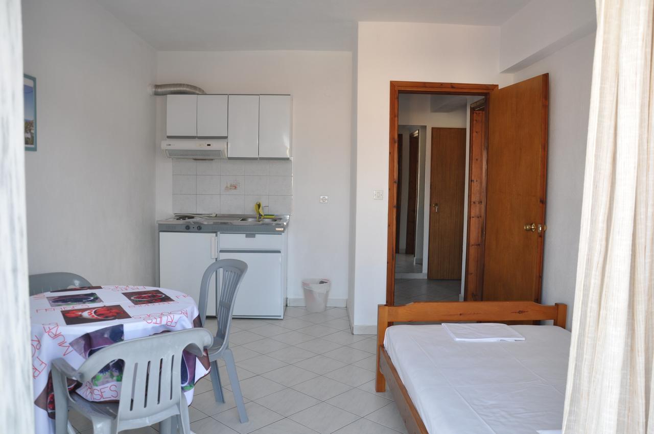 Apartments Stavroula Ηospitality فراسنا المظهر الخارجي الصورة