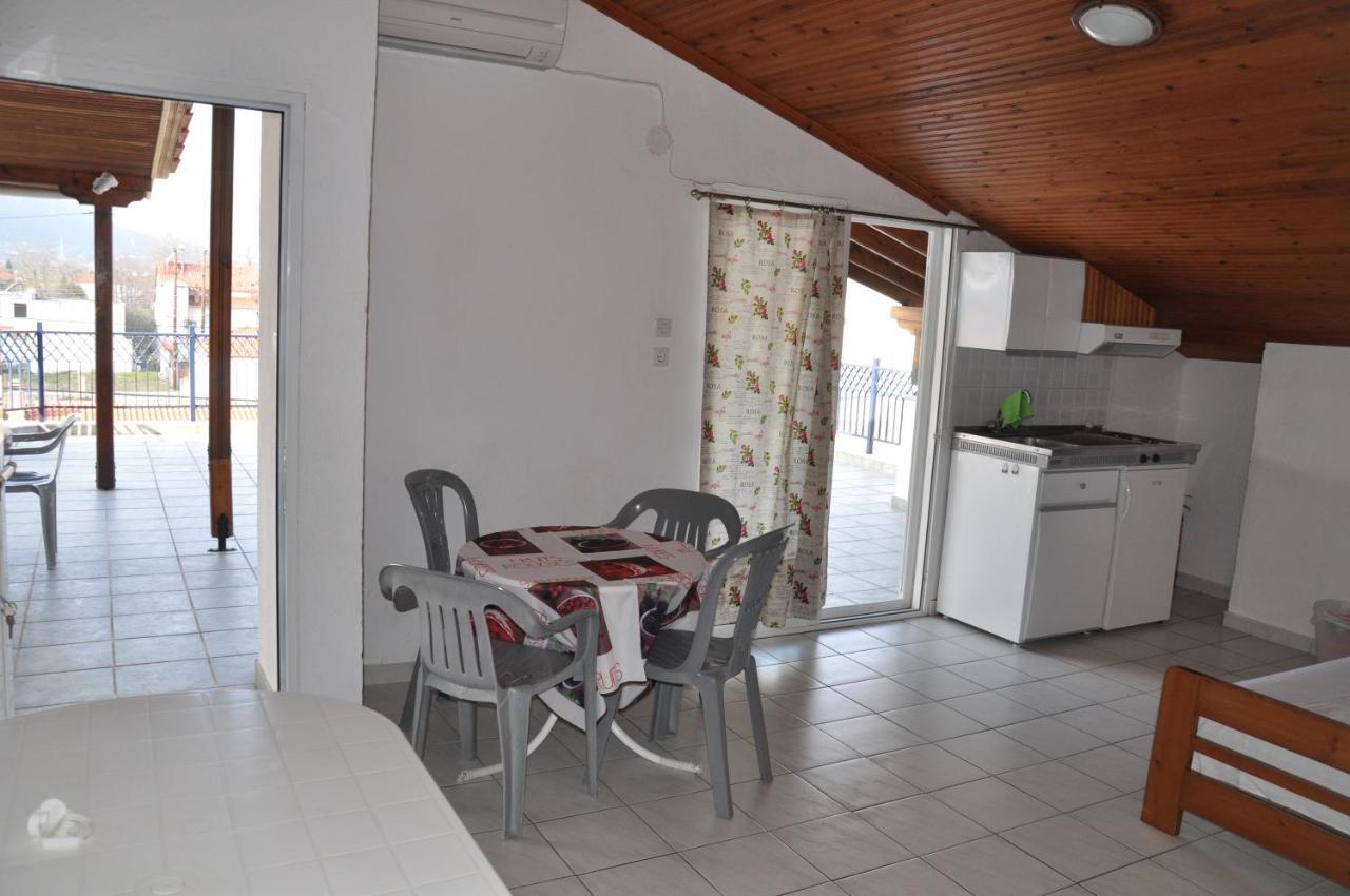 Apartments Stavroula Ηospitality فراسنا الغرفة الصورة